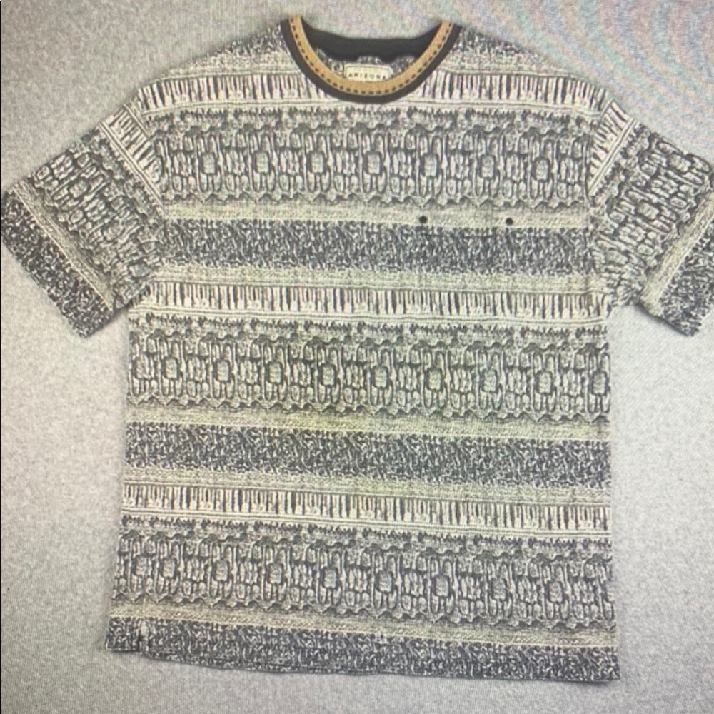 Arizona Jean Company Black and Gray Patterned Short Sleeve Tee
